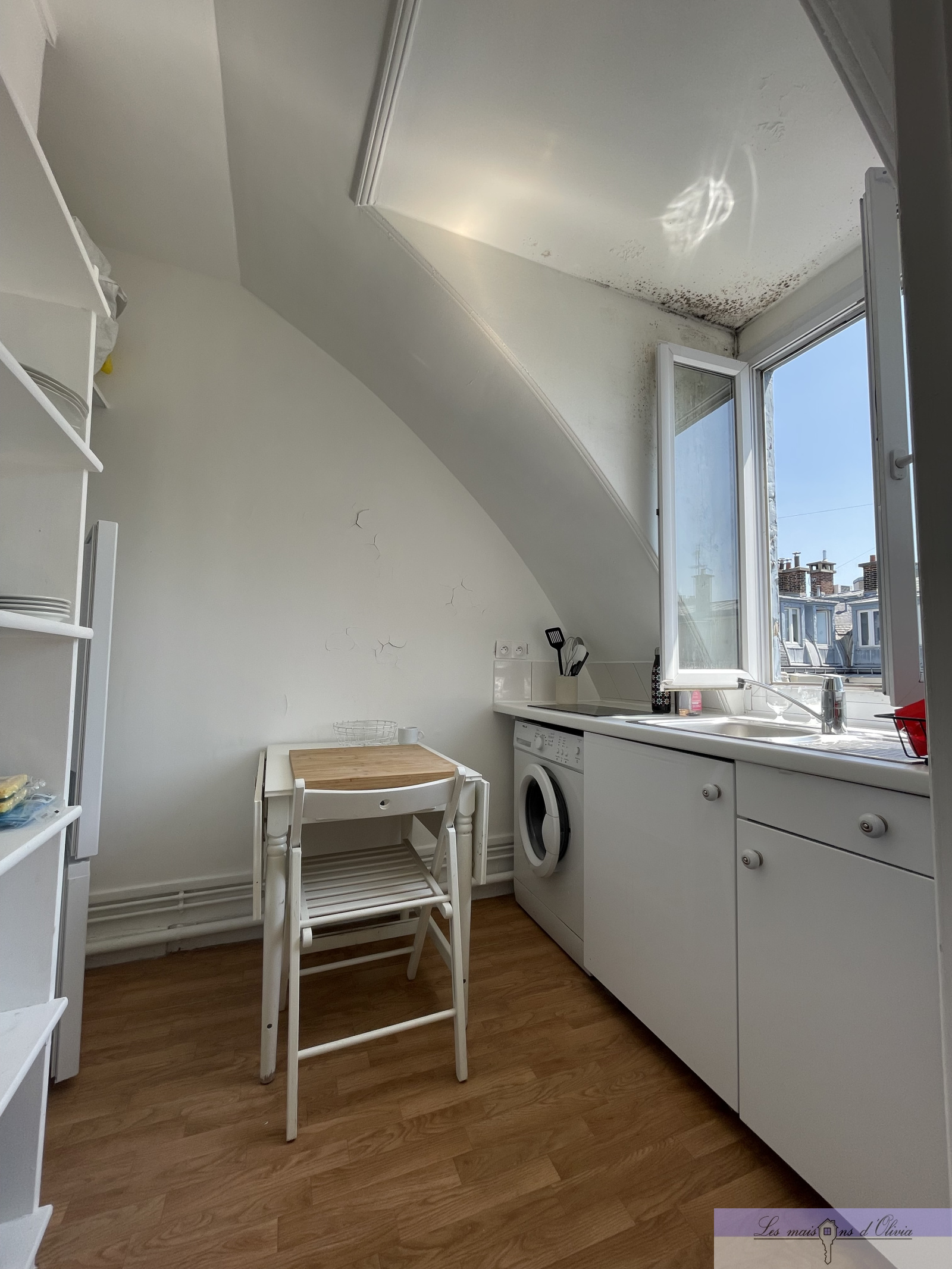 Image_2, Studio, Paris, ref :94370304